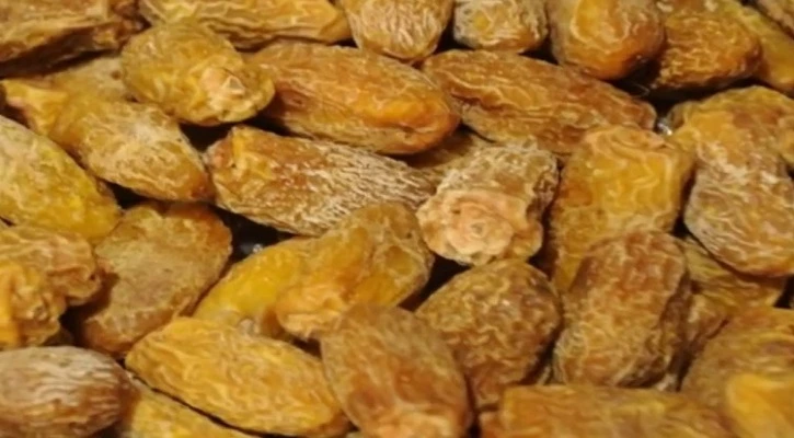 Premium Khurma (Dry Dates) - প্রিমিয়াম খুরমা (শুকনো খেজুর)