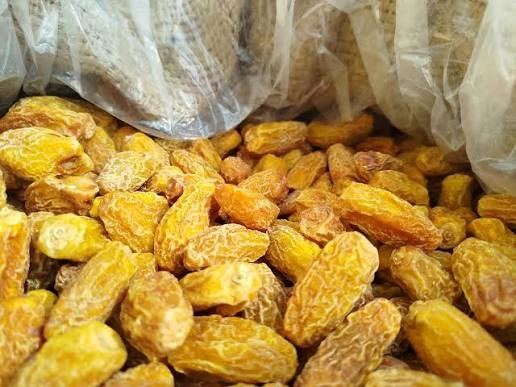 Premium Khurma (Dry Dates) - প্রিমিয়াম খুরমা (শুকনো খেজুর)